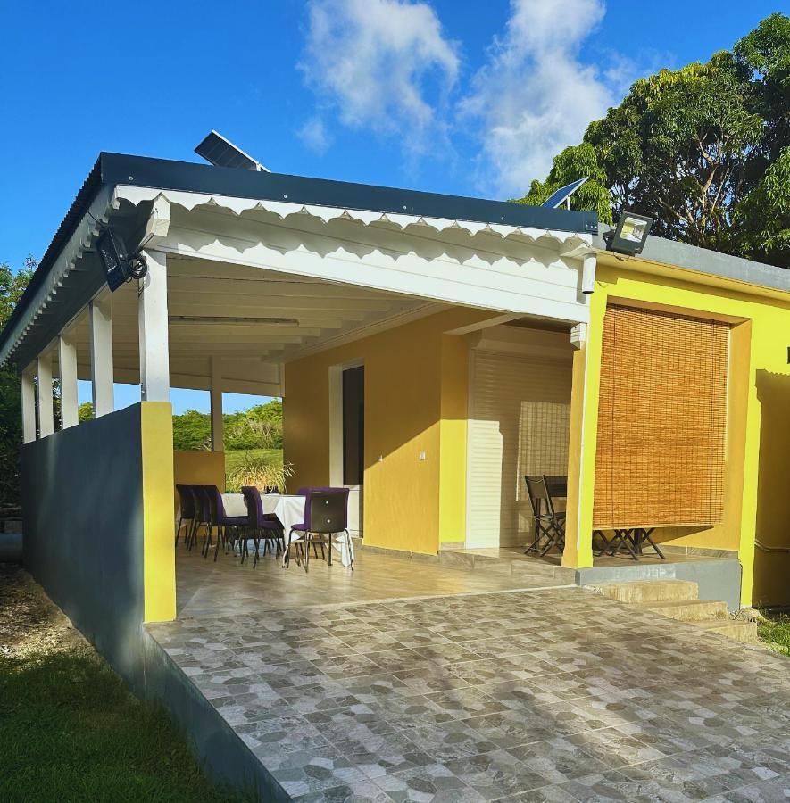 Residence Lacolombe Petit-Canal Экстерьер фото